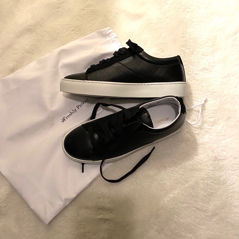 Freshly Picked Womens Sneaker